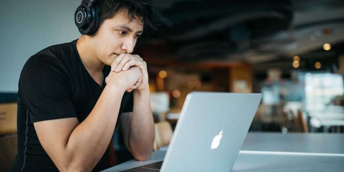 What’s the best way to get through your master with ease?